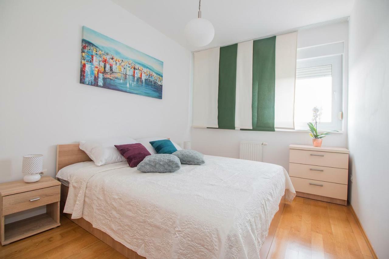 Bm Apartment 扎达尔 外观 照片